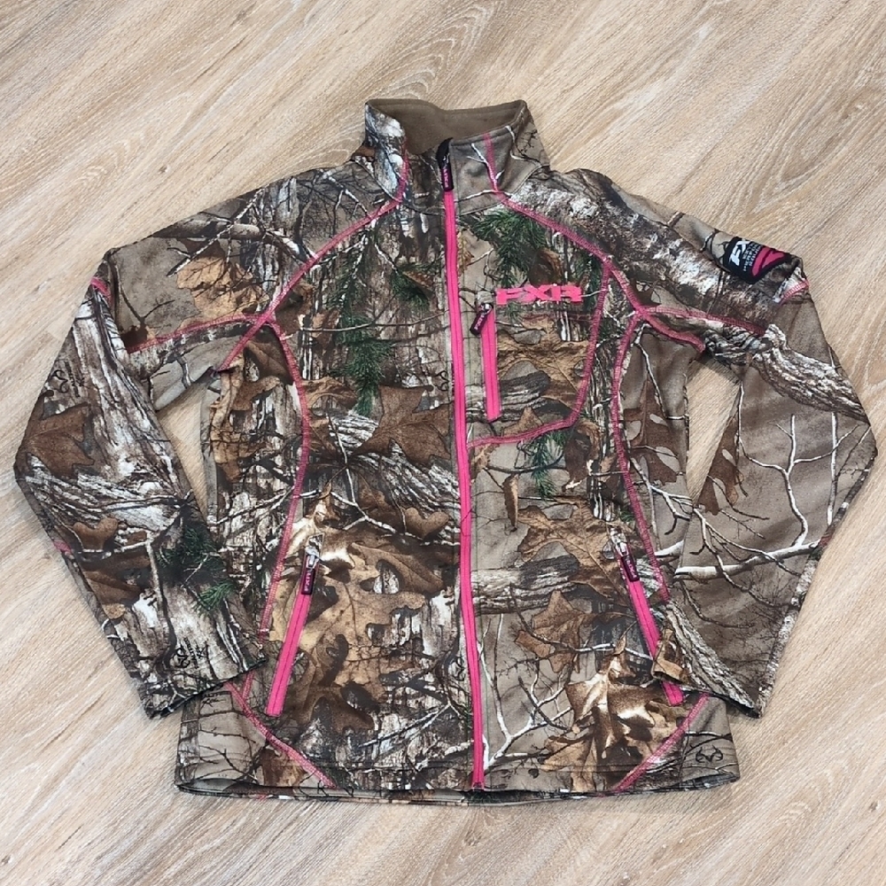 🩷🍃🍂FXR Outdoor Women's Camouflage Jacket with Pink Accents size 8🩷🍃🍂